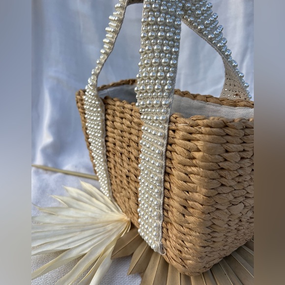 NWT Woven Bag with Pearl Straps, Straw Tote - Picture 2 of 6